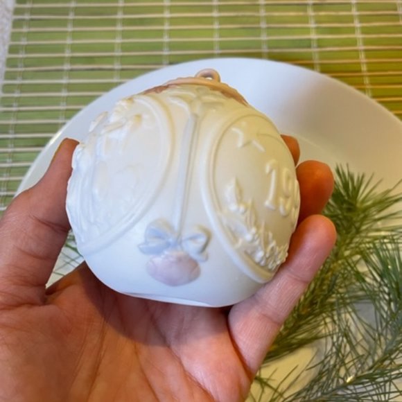 LLADRO Christmas COLLECTOR'S Ornament #235 Christ's Birth - Picture 6 of 10